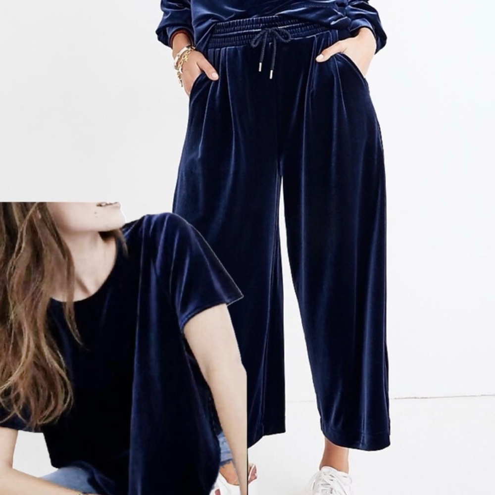 Dark Blue Madewell Velvet Set